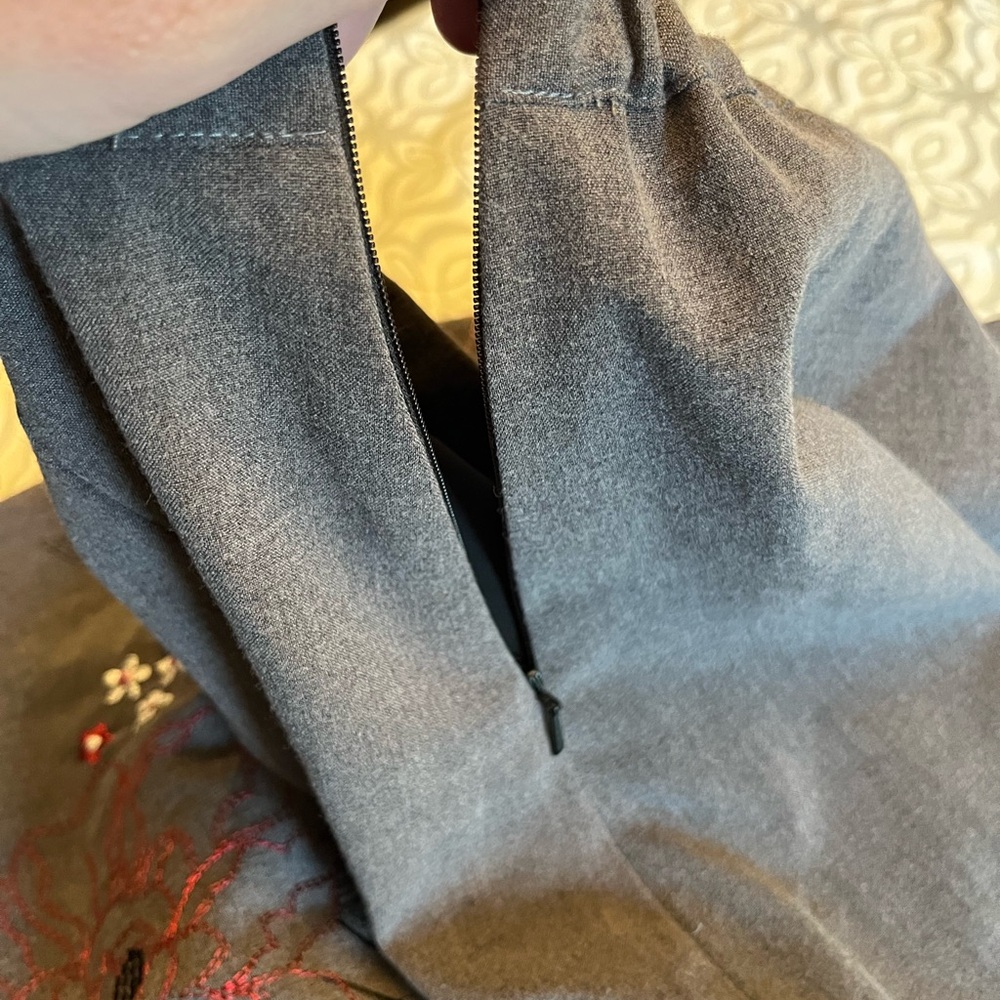 Skirt - Picture 2 of 3